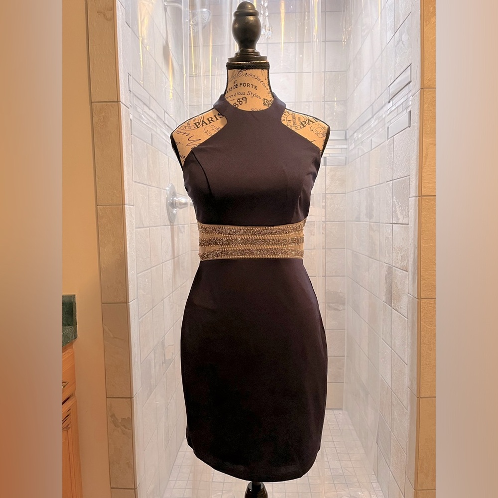 NEW Navy Blue Dress: Size 7 (runs smaller)